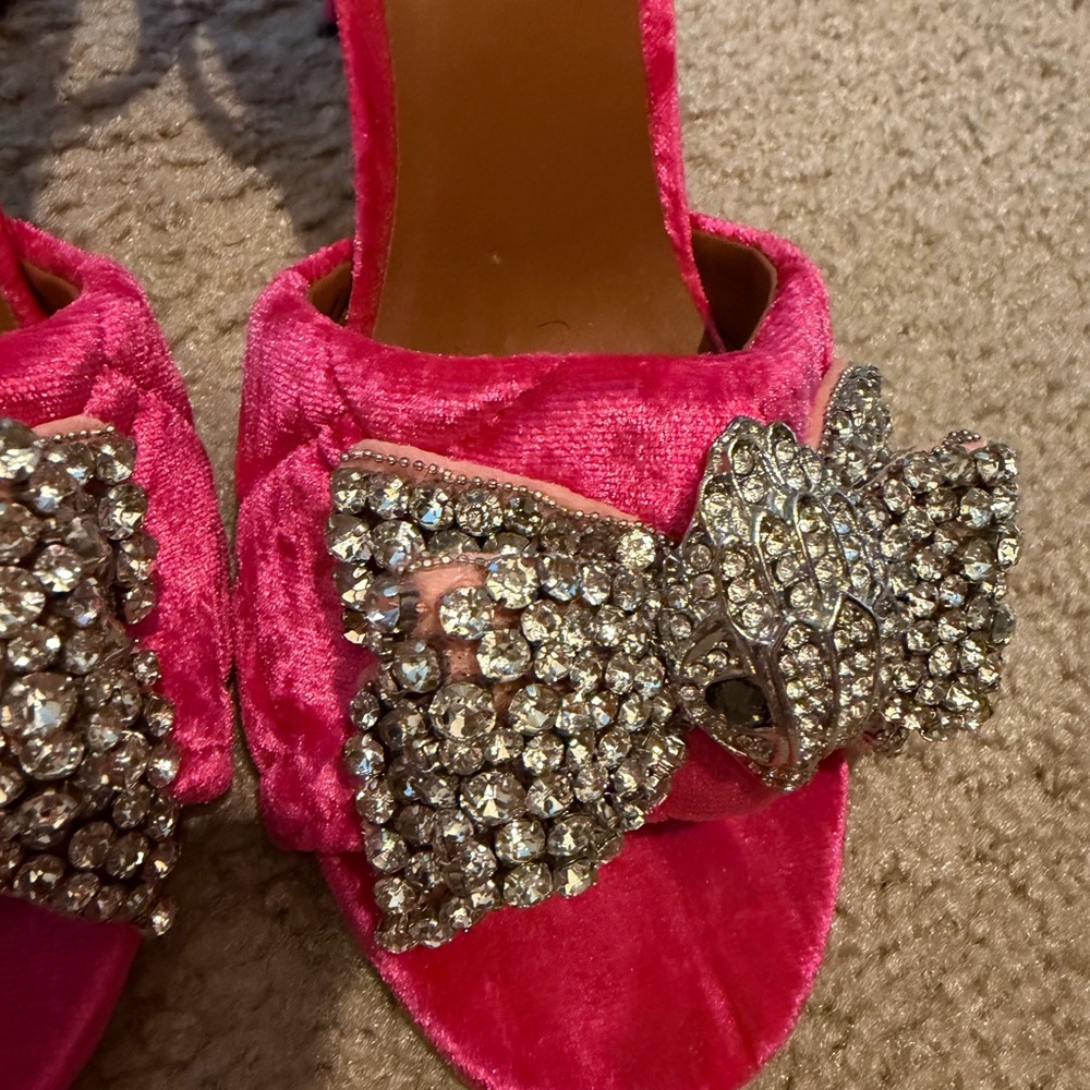 Kurt Geiger Fuchsia Velvet Heels with Crystal Bow - Picture 4 of 5